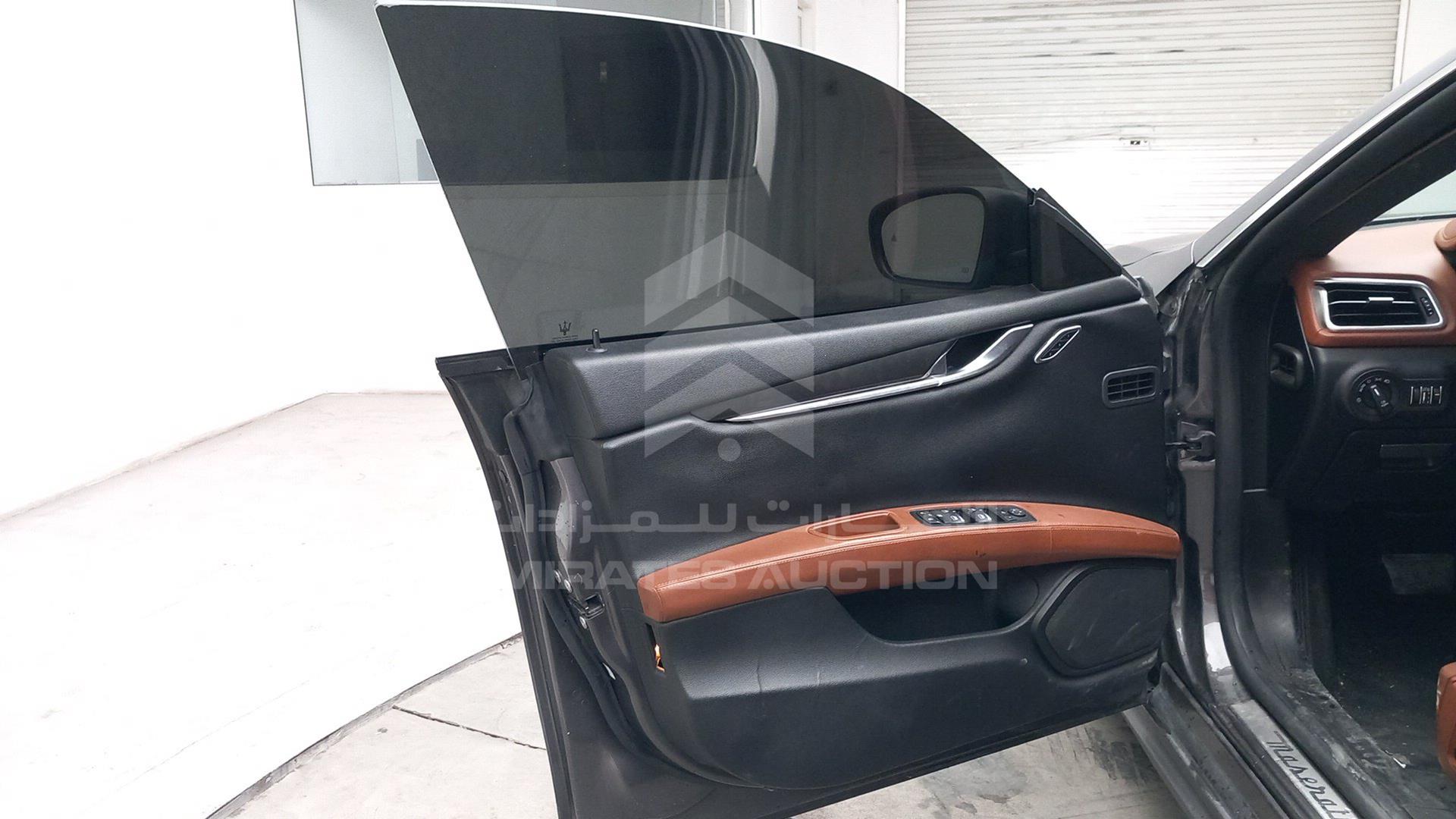 2018 MASERATI GHIBLI VIN: ZAM57YTA5J1270871