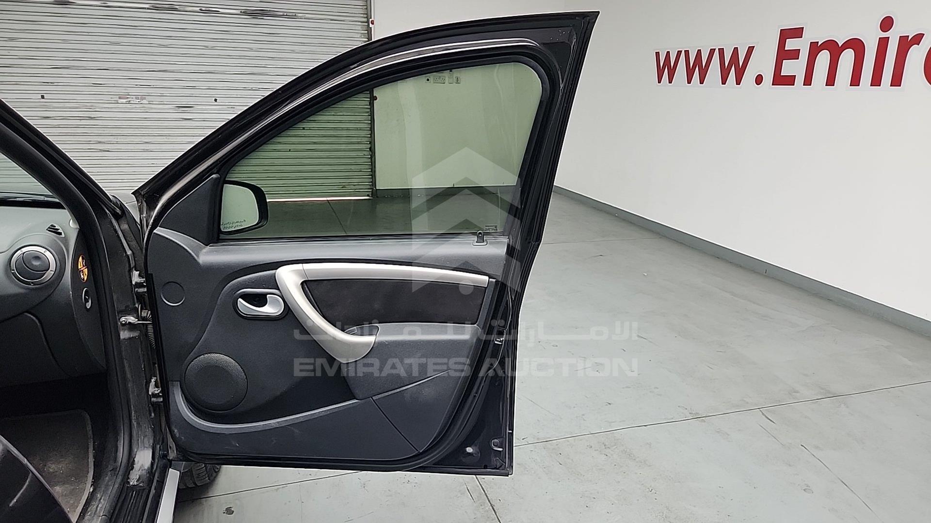 2015 RENAULT DUSTER VIN: VF1HSRCA1FA514477