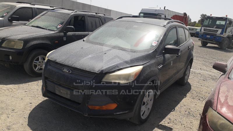 1FMCU0F70EUC03424 Auction: EmiratesAuction Lot: 405470 1FMCU0F70EUC03424 Ford Escape 2014 BLACK Photo 6