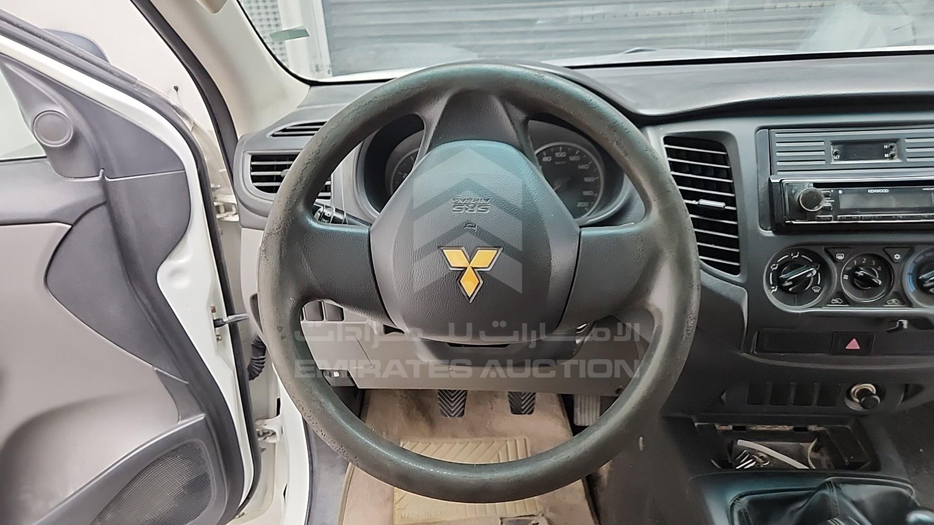 2016 MITSUBISHI L 200 VIN: MMBJNKL40GH065648