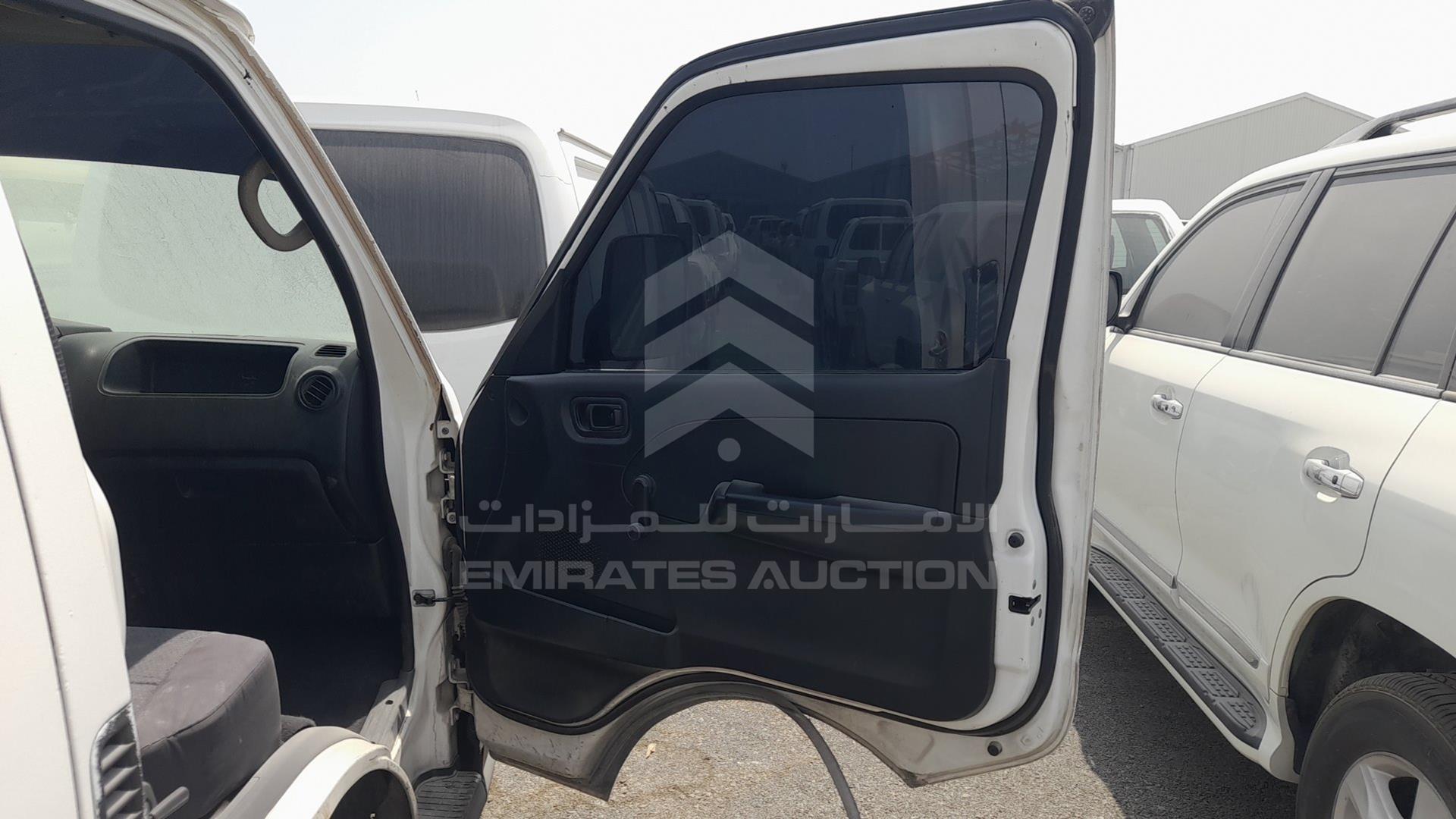 2010 NISSAN VAN VIN: JN6AE54S1AX022173