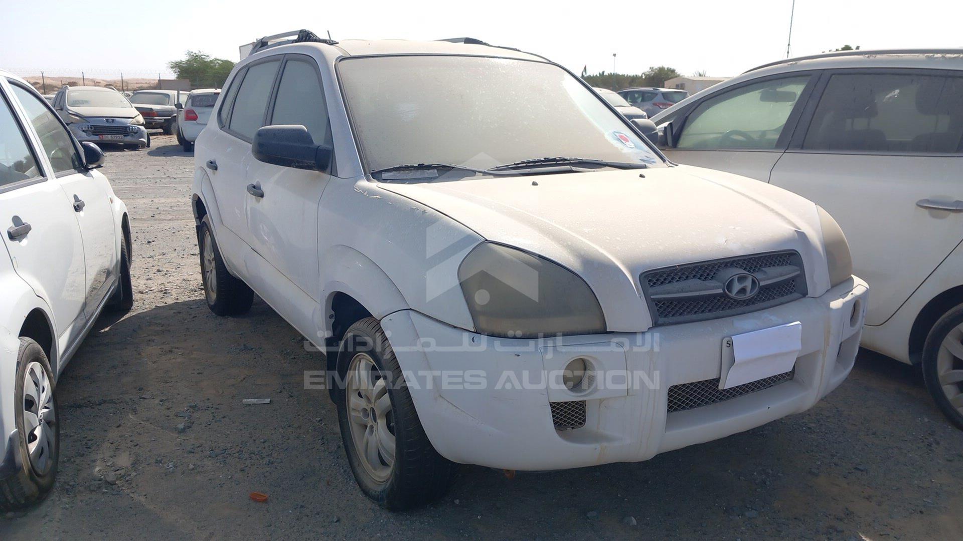 2009 HYUNDAI TUCSON VIN: KMHJM81B59U907142