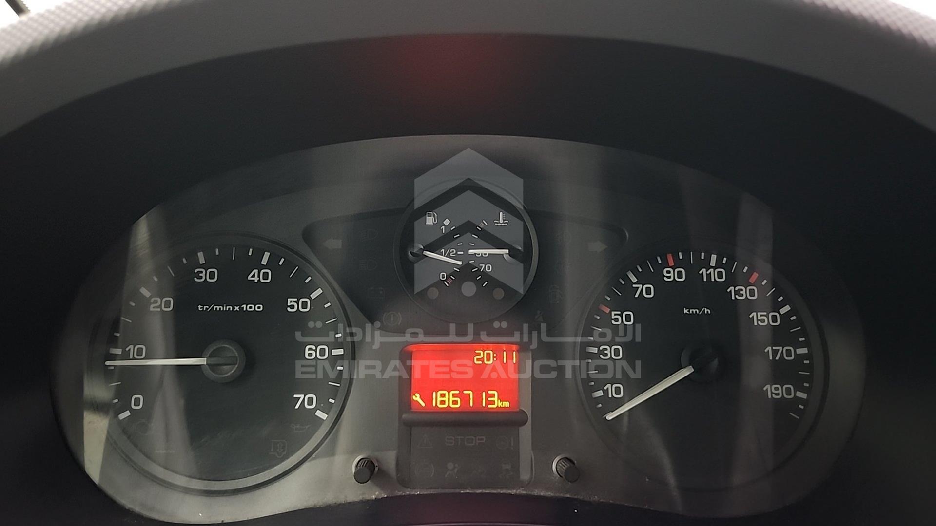 2015 PEUGEOT PARTNER VIN: VF37ENFU0FJ542828