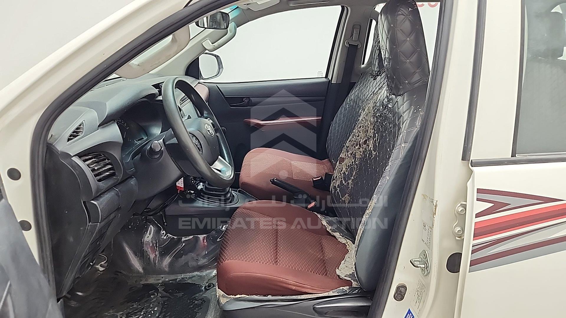 2022 TOYOTA HILUX VIN: MR0DX9CD5N2527741