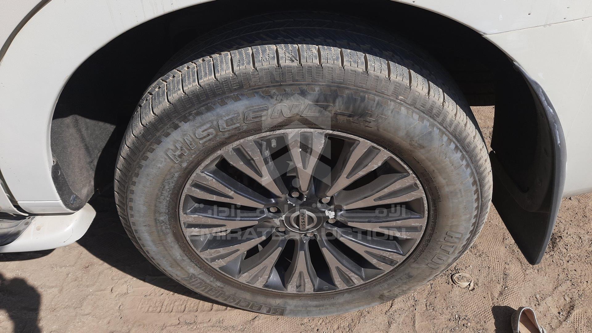 2015 NISSAN PATROL VIN: JN8AY2NYXF9125037