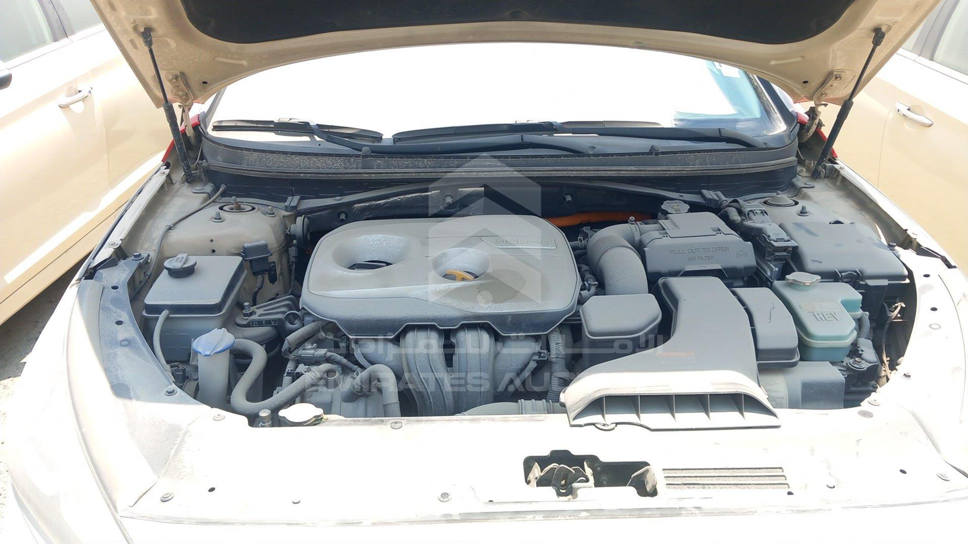 2018 HYUNDAI SONATA VIN: KMHE24136JA082064
