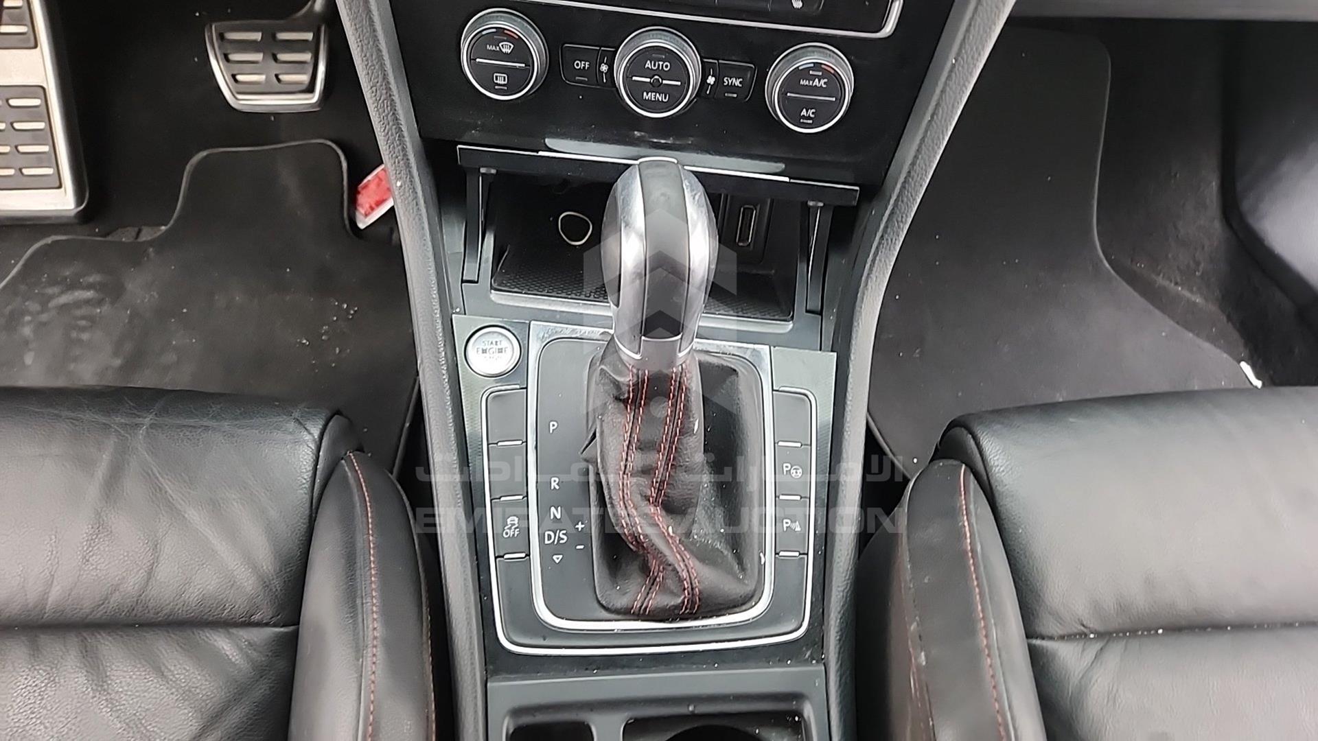 2015 VOLKSWAGEN GOLF VIN: WVWFK2AU1FW060652