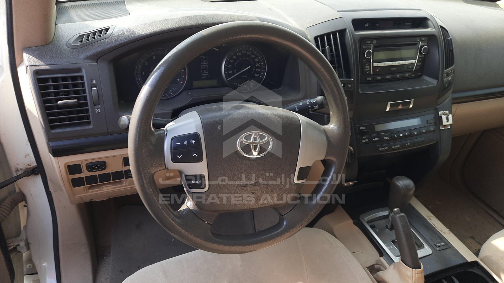 2014 TOYOTA LAND CRUISER VIN: JTMDU09J8E4093867