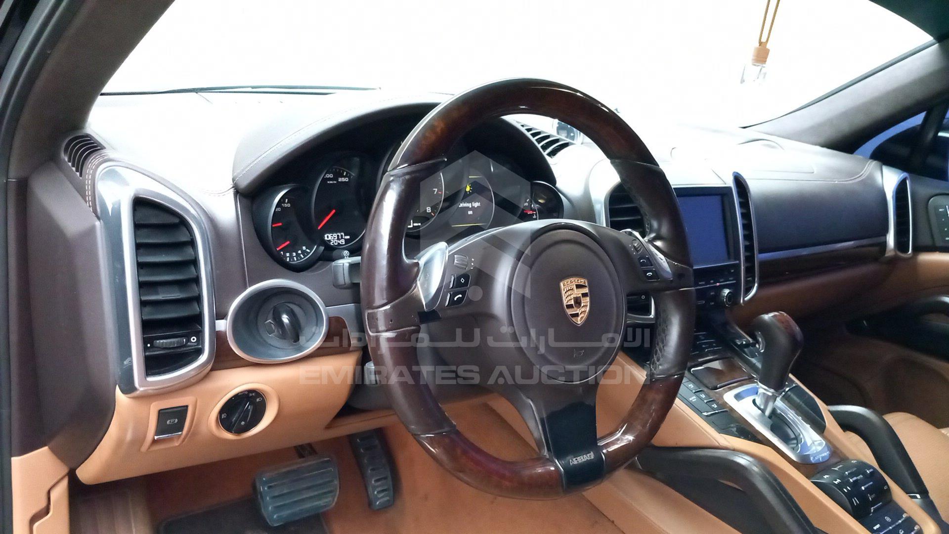 2012 PORSCHE CAYENNE VIN: WP1ZZZ92ZCLA41059