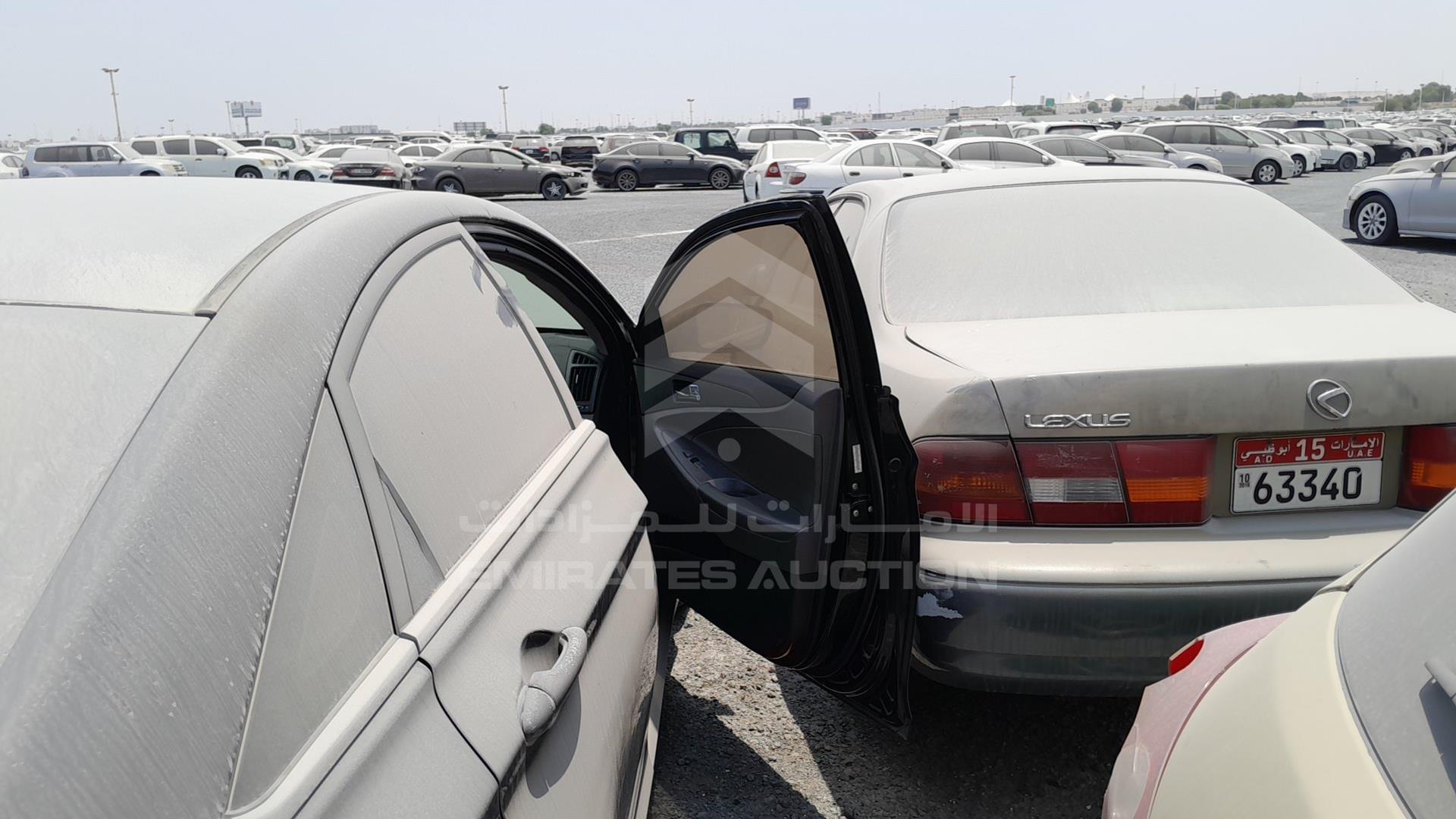 2011 HYUNDAI SONATA VIN: 5NPEB4AC1BH007724