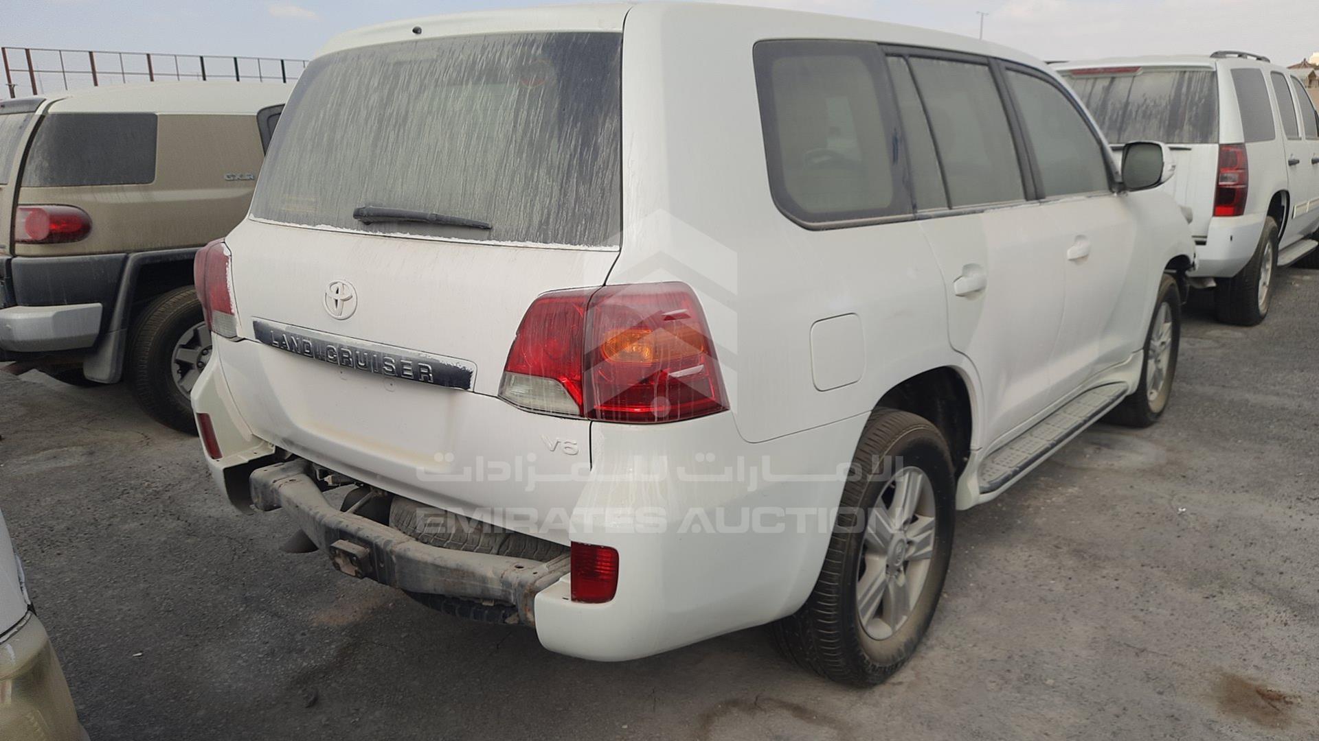 2014 TOYOTA LAND CRUISER VIN: JTMDU09J8E4094677