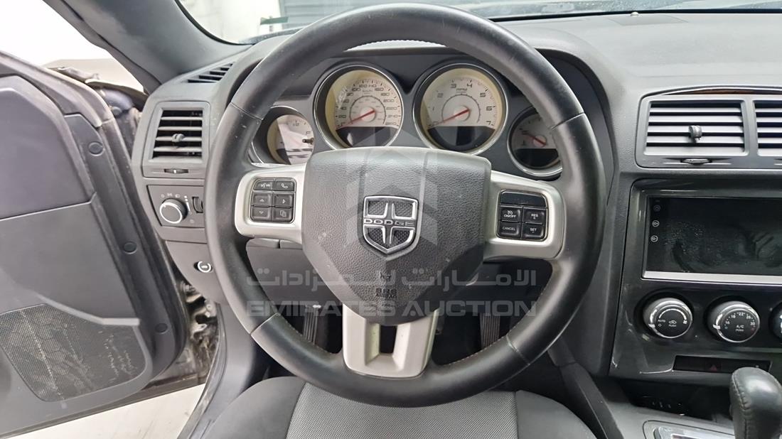 2014 Dodge Challenger — Steering & Mounted Controls — Photo 15