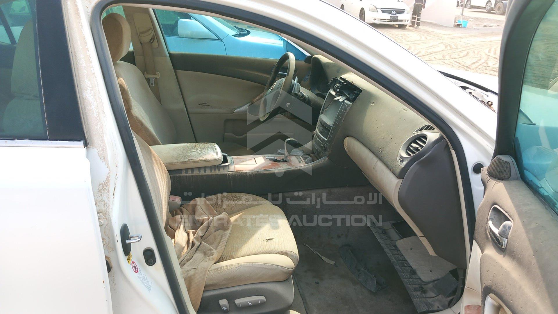 2009 LEXUS IS 250 VIN: JTHBK262492086677