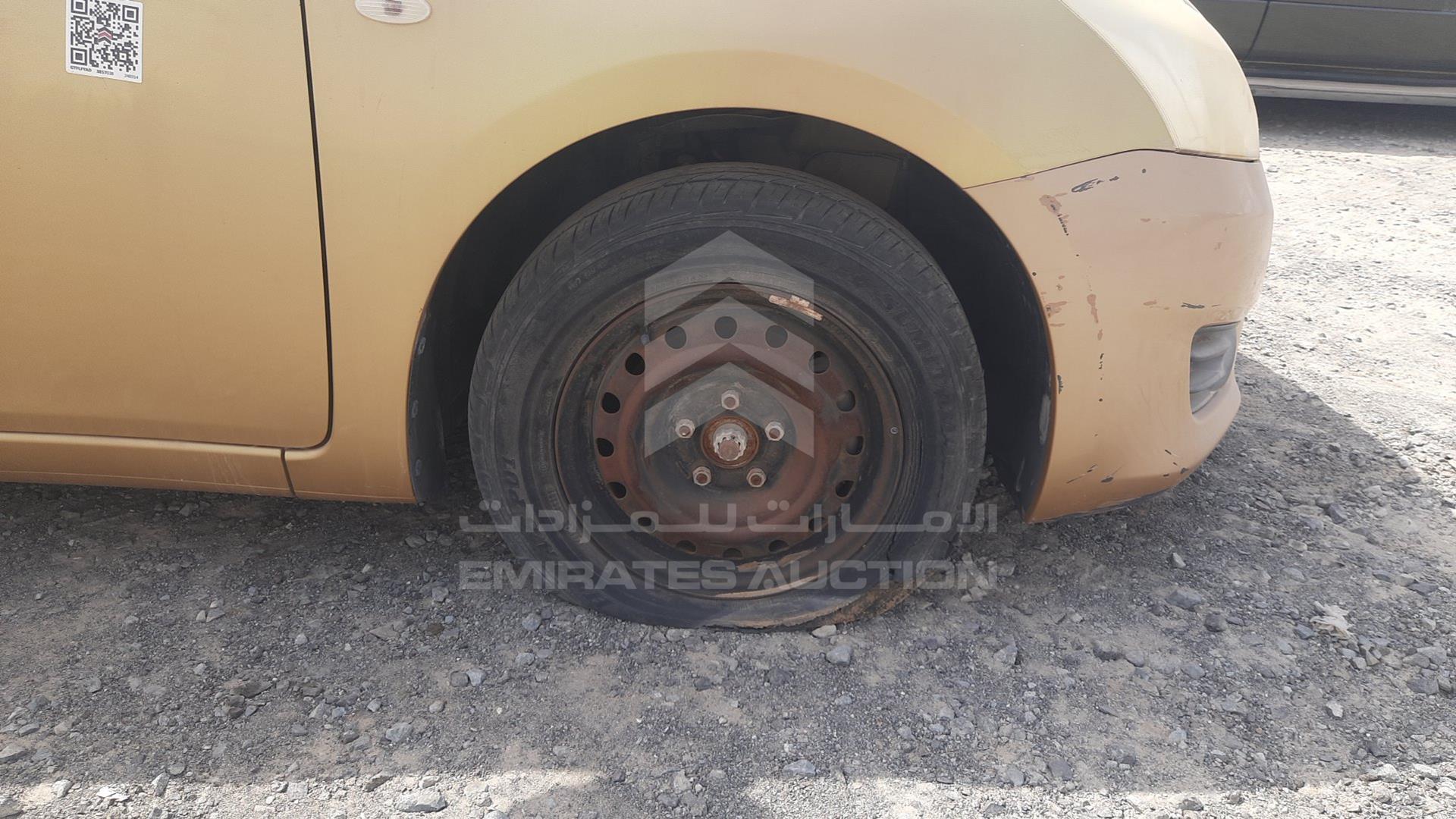 2014 NISSAN TIIDA VIN: MNTBC2C94E6002157