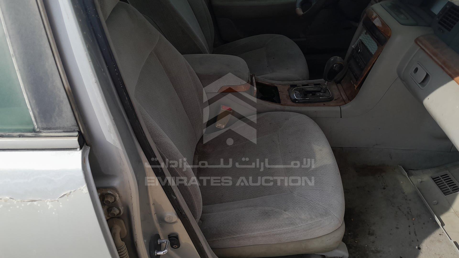 2006 KIA OPIRUS VIN: KNALD224665080958