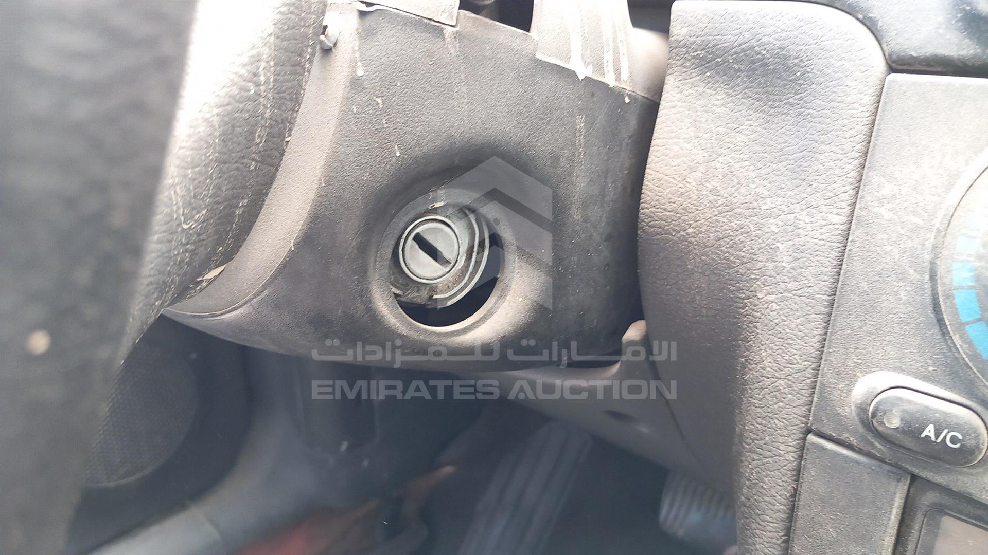 2001 DAEWOO LANOS VIN: KLATA69YE1B667403