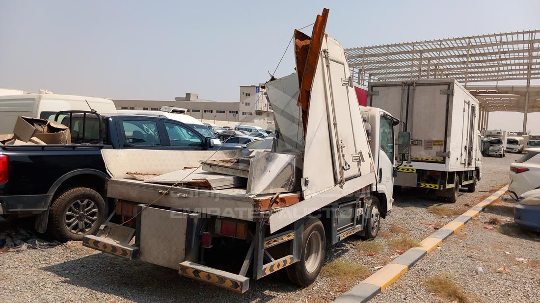 2023 Isuzu NMR — Rear Right Angle — Photo 9