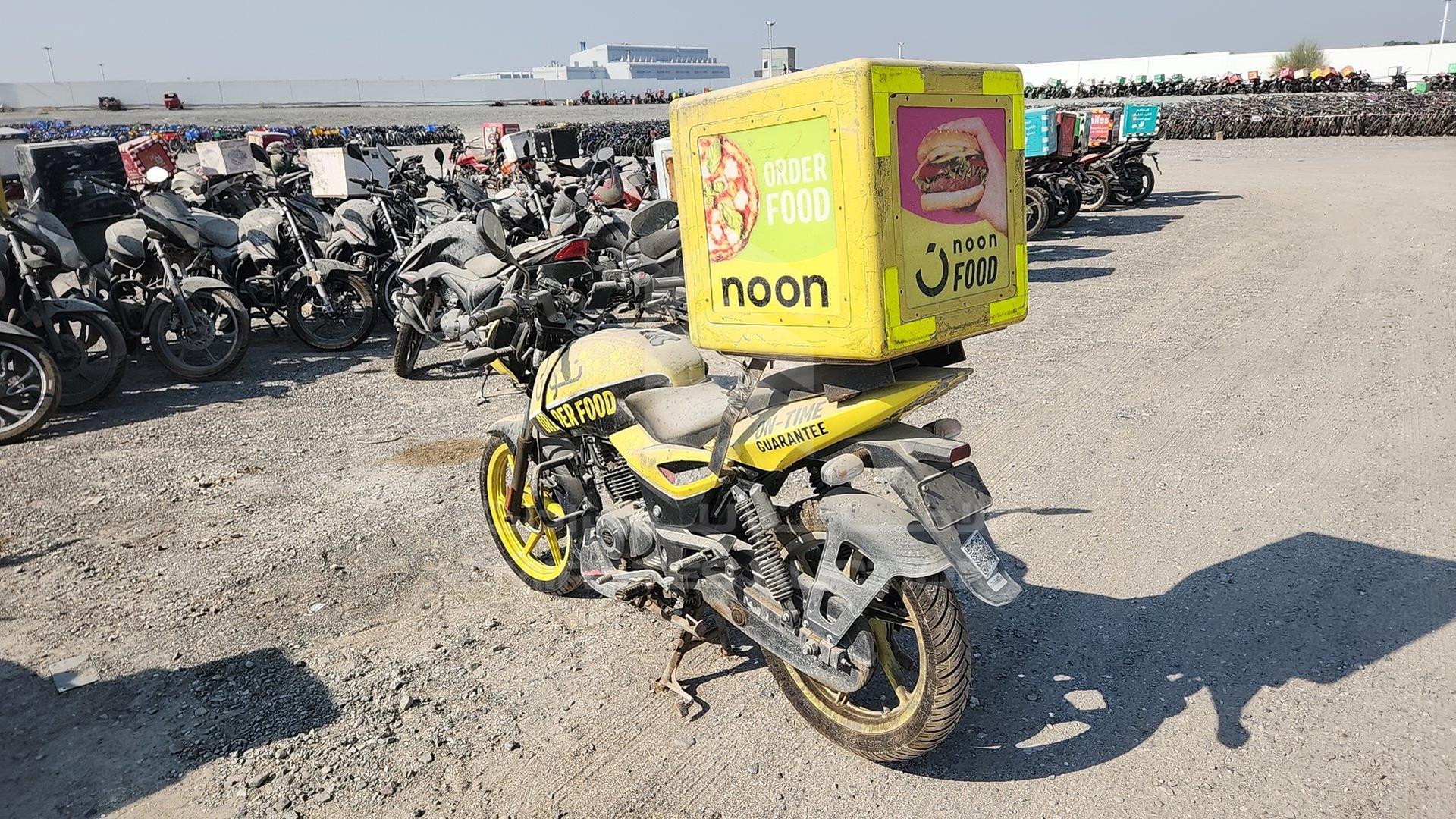 2021 BAJAJ 150 CC VIN: MD2A11CXXMCB17327