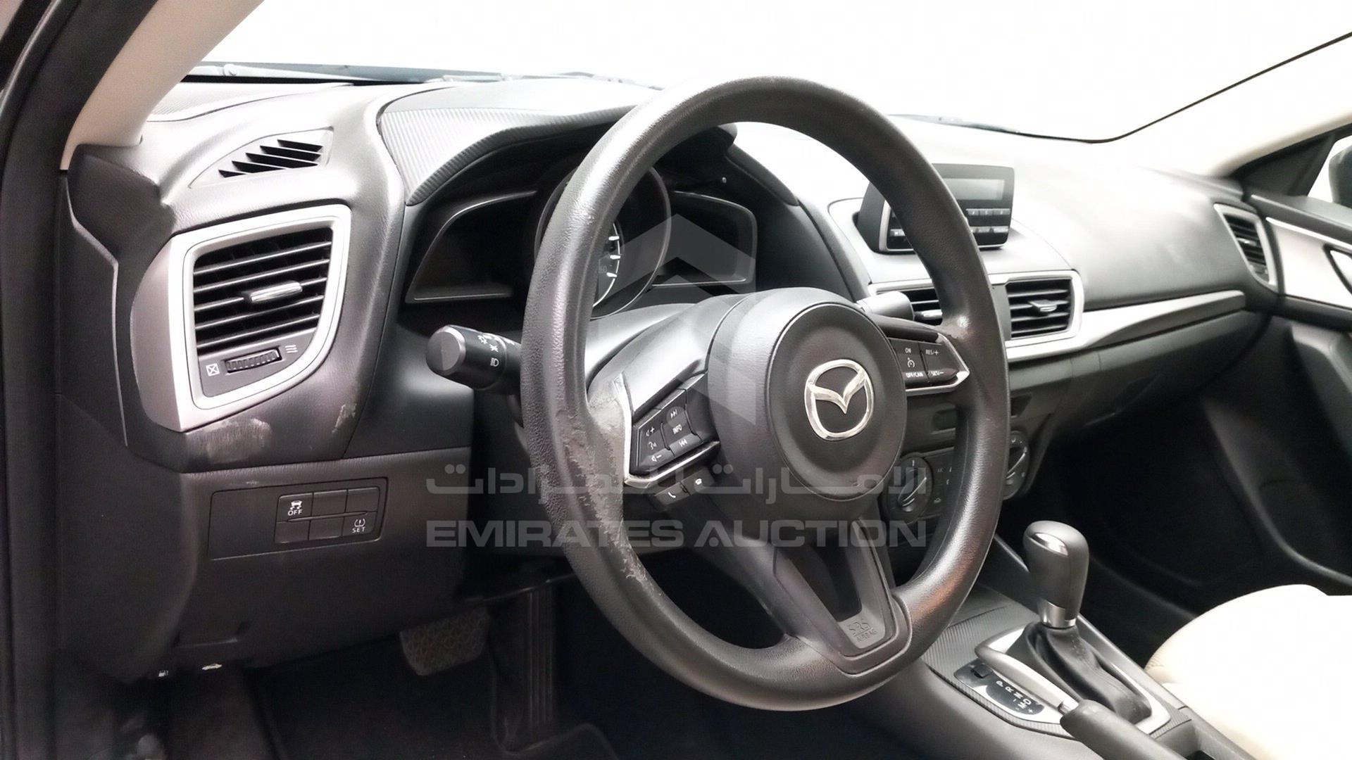 2019 MAZDA 3 VIN: JM7BN1SZ5K1269156