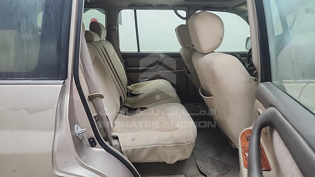 2003 Toyota Land Cruiser — Rear Right Passenger View — Photo 15