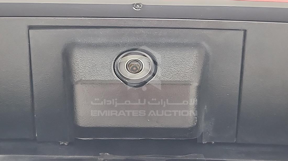 دودج دورانجو 2019 — زاوية الكاميرا الخلفية ورؤية 360 درجة — صورة 27