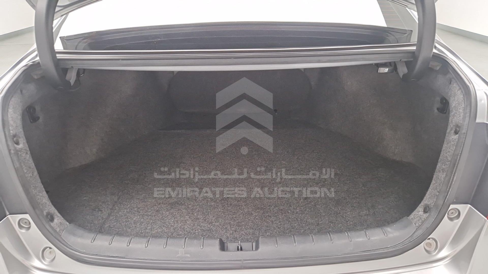2017 HONDA ACCORD VIN: 1HGCR2613HA606401