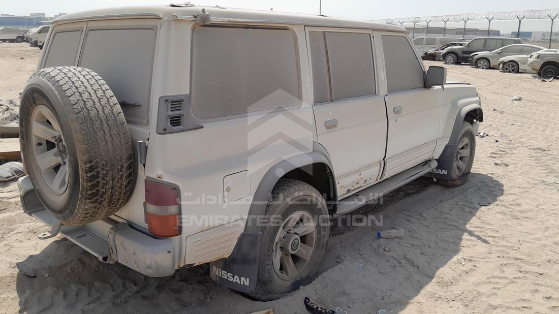 نيسان Abarth 695 1995 — الزاوية الخلفية اليمنى — صورة 8