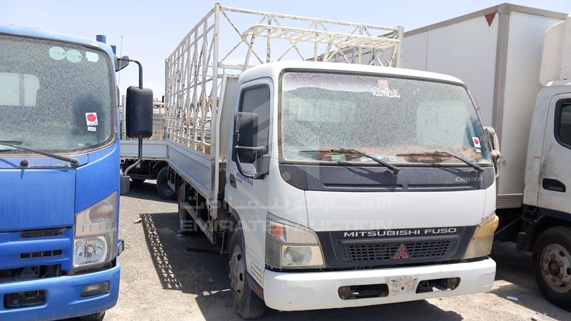 JL7B6E1P4FK007419 Auction: EmiratesAuction Lot: 408779 JL7B6E1P4FK007419 Mitsubishi Canter 2015 WHITE Photo 10