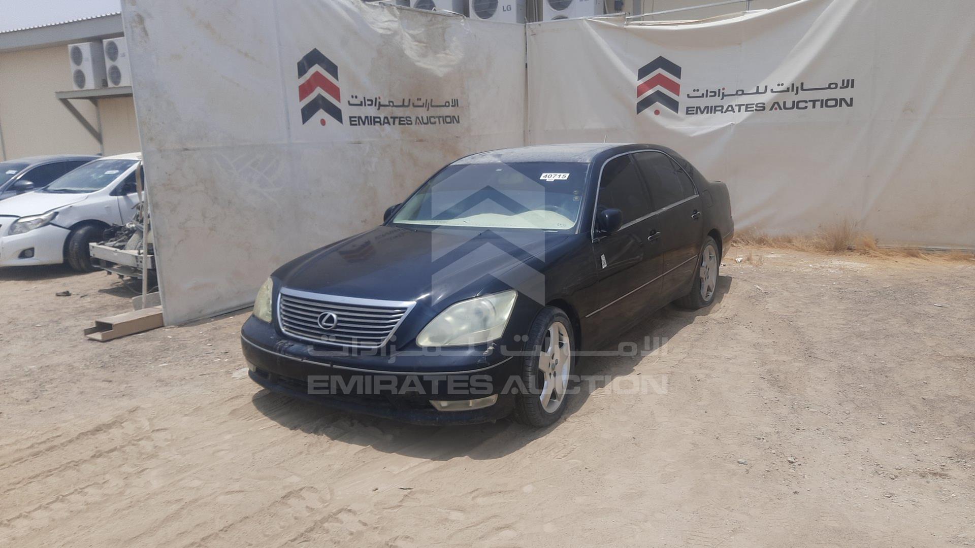 2004 LEXUS LS 430 VIN: JTHBN36FX40135742