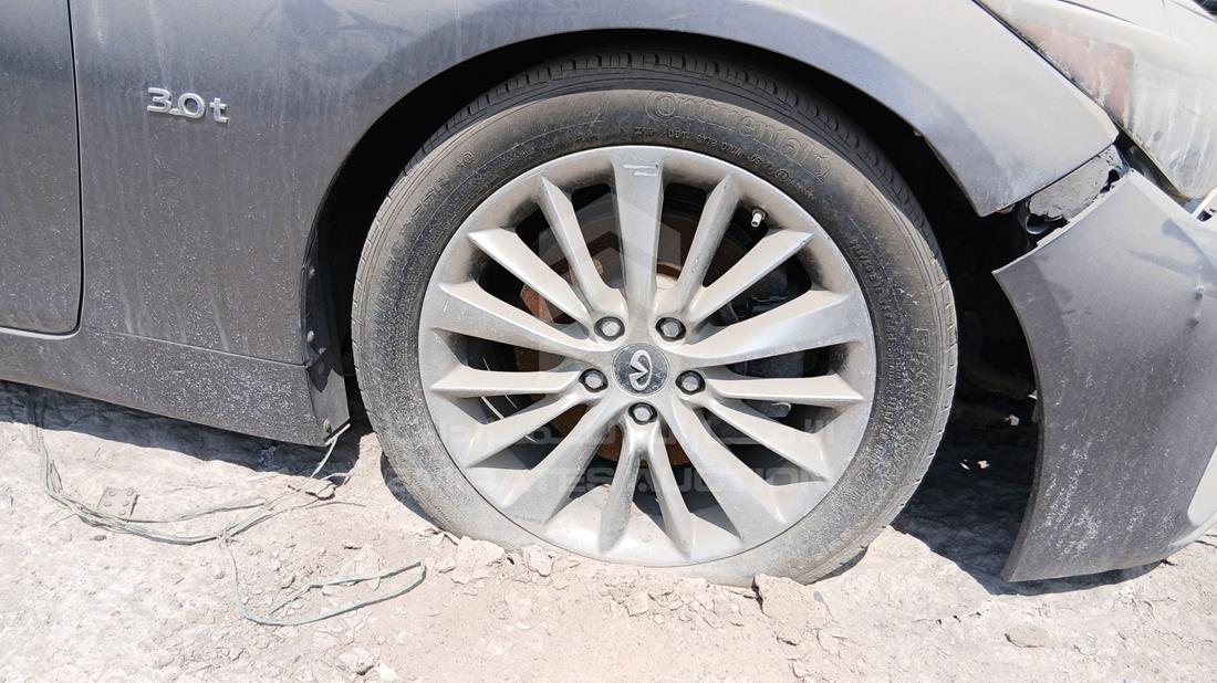 2019 Infiniti Q50 - Scrap without document — Front Right Tyre — Photo 18