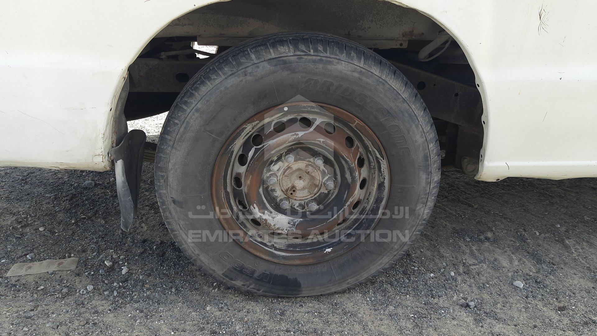 2005 MAZDA B2200 VIN: MM7UN23295W373896