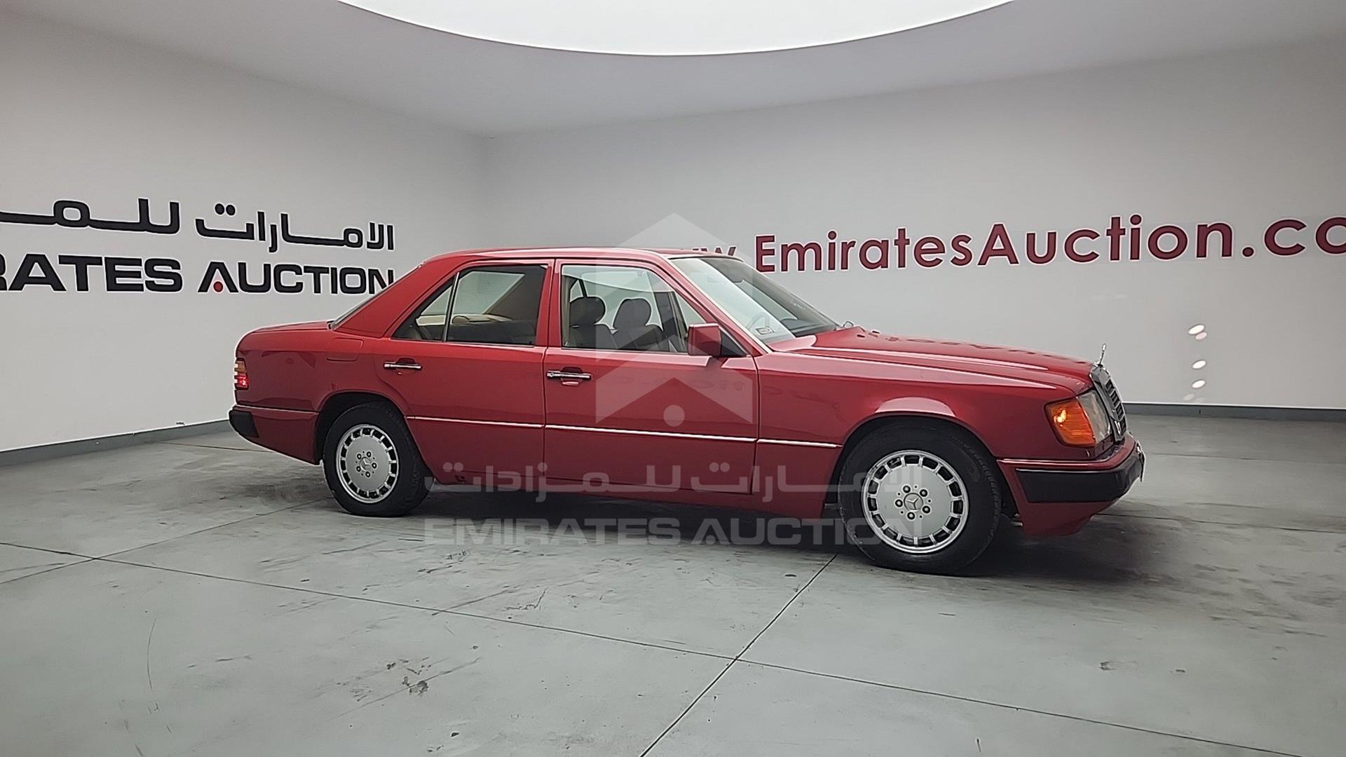 1991 MERCEDES E 300 VIN: WDBEA30D2MB373024