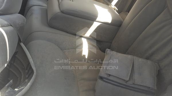 Lexus LS 430 2002 JTHBN30F220078202 Image 10