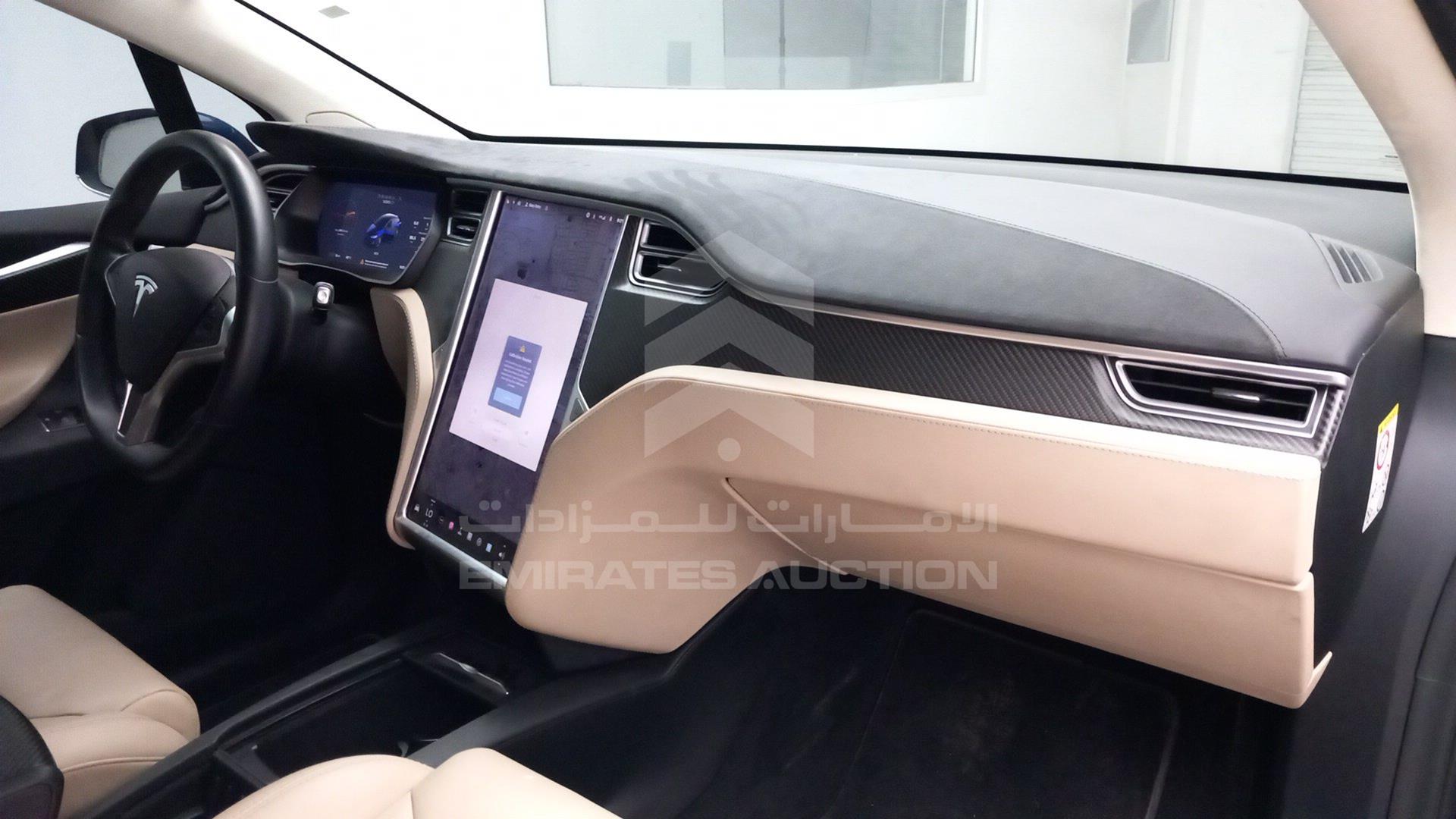 2017 TESLA MODEL X VIN: 5YJXCCE2XHF048989
