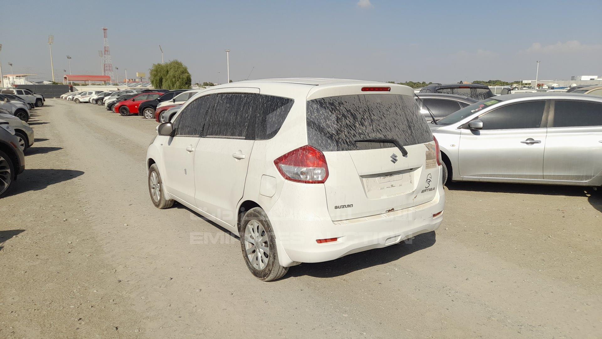 2015 SUZUKI ERTIGA VIN: MA3ZE8A17F0262716