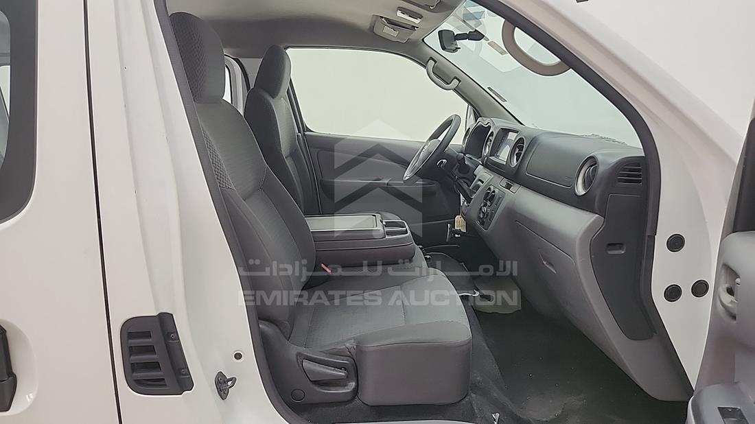 2021 Nissan Urvan — Front Right Passenger Seat View — Photo 17