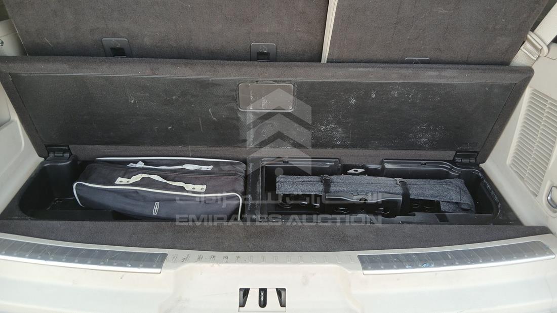 2021 Lincoln Navigator — Trunk Interior View — Photo 23