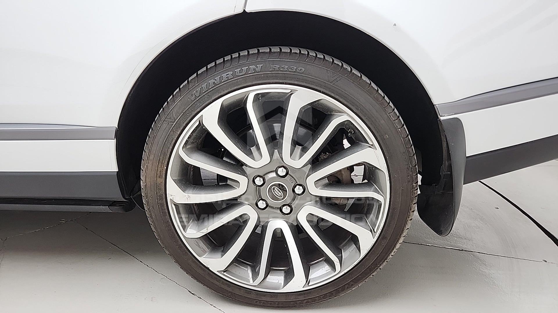 2014 RANGE ROVER VOGUE VIN: SALGS2EF1EA132650