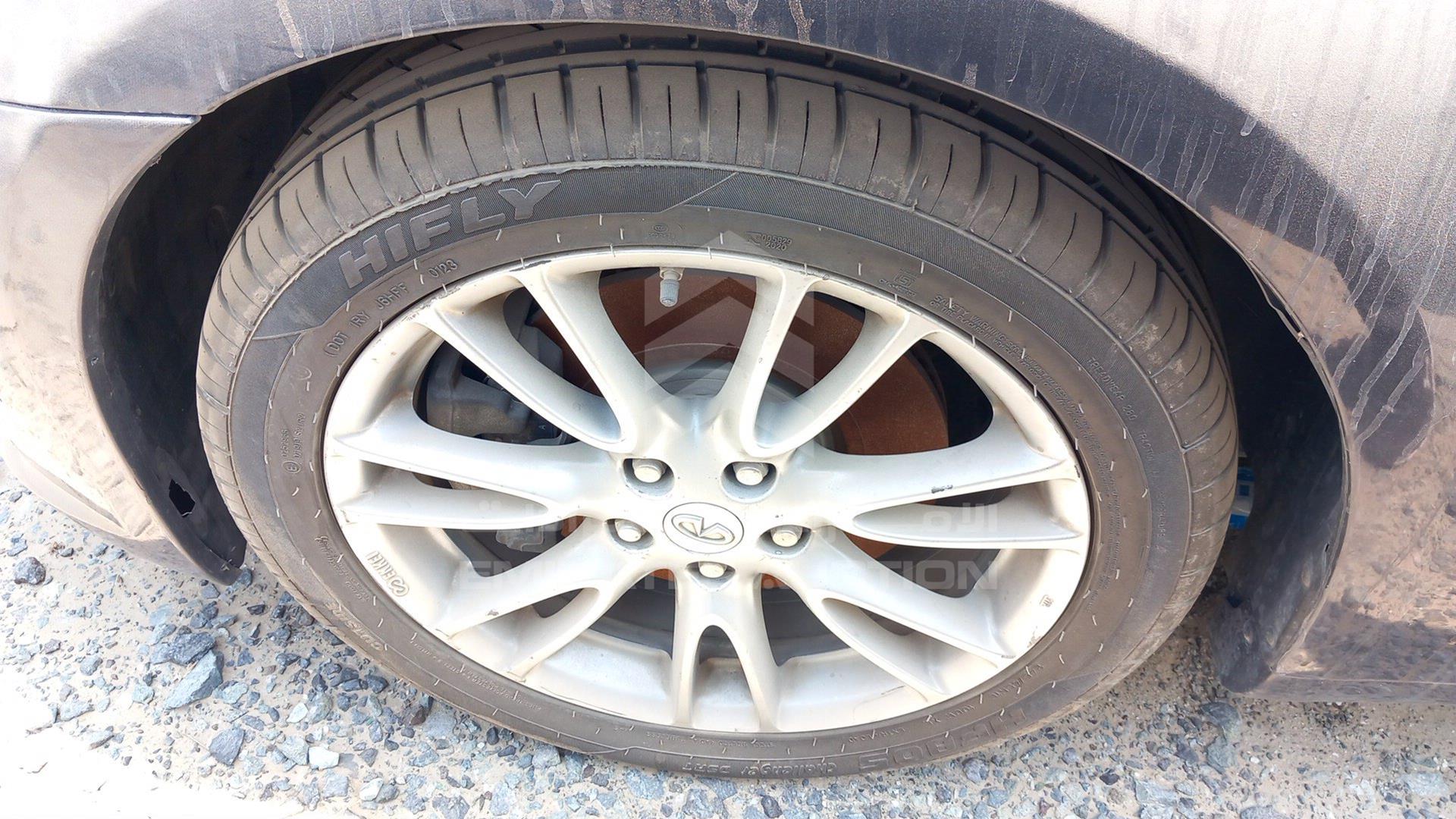 2010 INFINITI G 37 VIN: JNKCV61E3AM650073