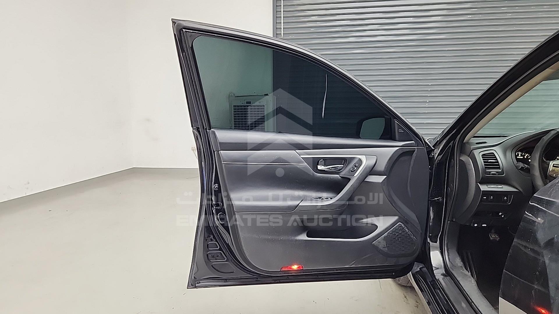 2018 NISSAN ALTIMA VIN: 1N4AL3AP7JC246283