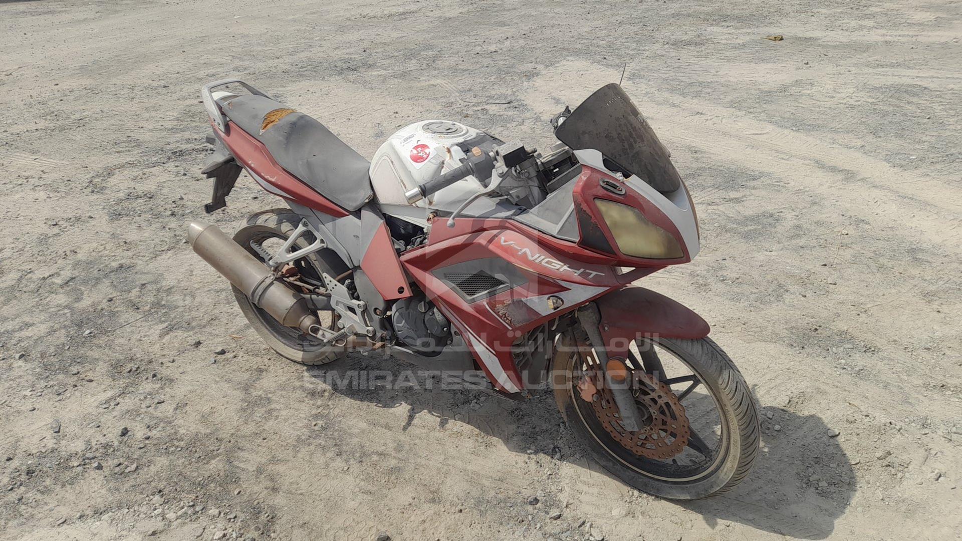 2013 CASE CF1502C VIN: LCEPDKL85B6001421