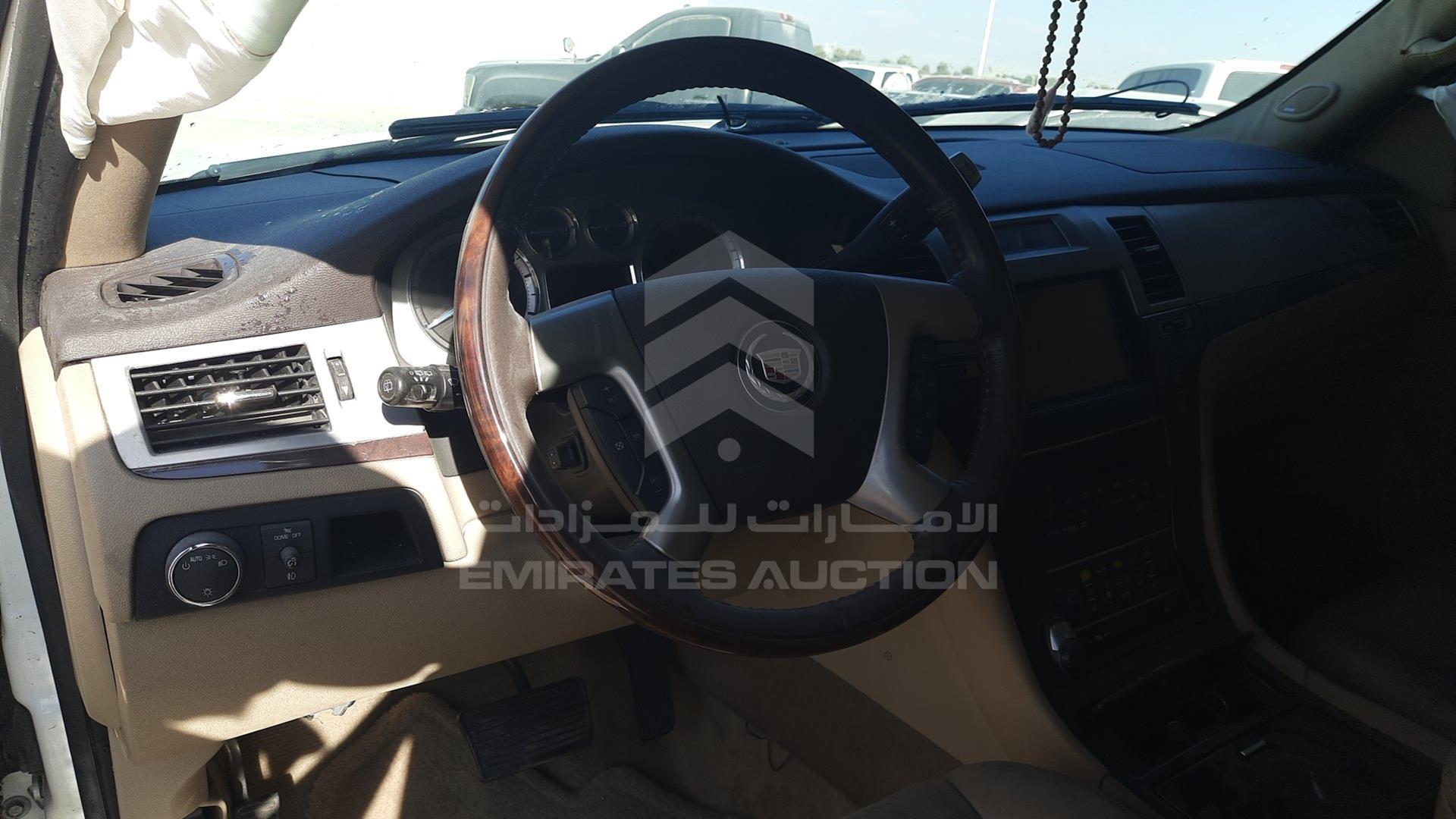 2014 CADILLAC ESCALADE VIN: 1GYS47EF1ER228959