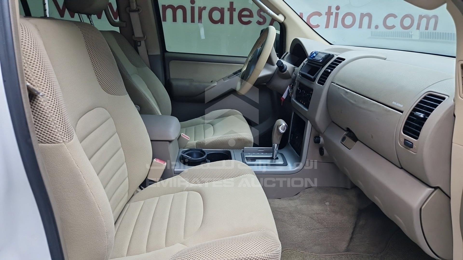 2008 NISSAN PATHFINDER VIN: 5N1AR18B18C664982
