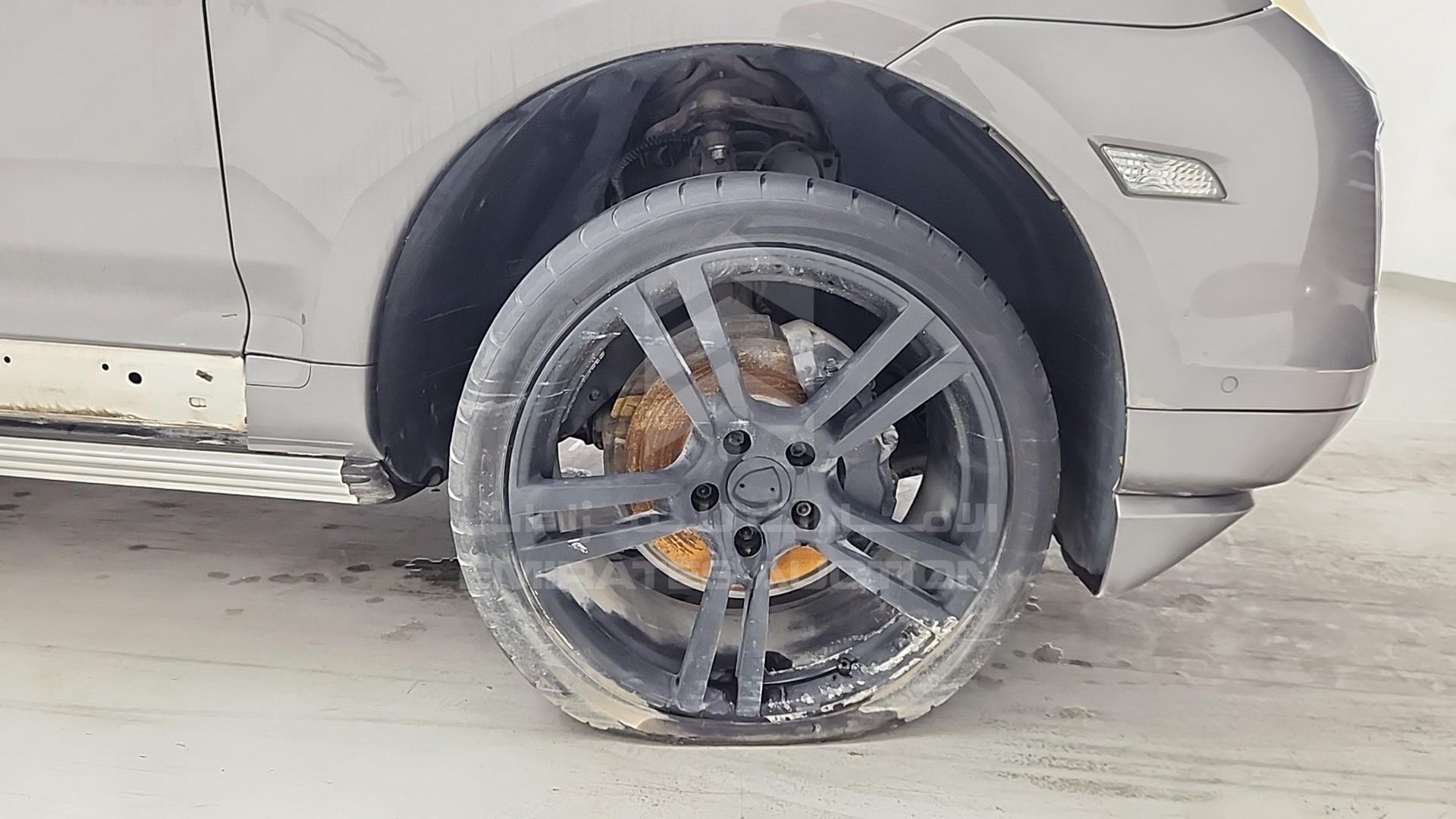 2009 PORSCHE CAYENNE VIN: WP1ZZZ9PZ9LA01060
