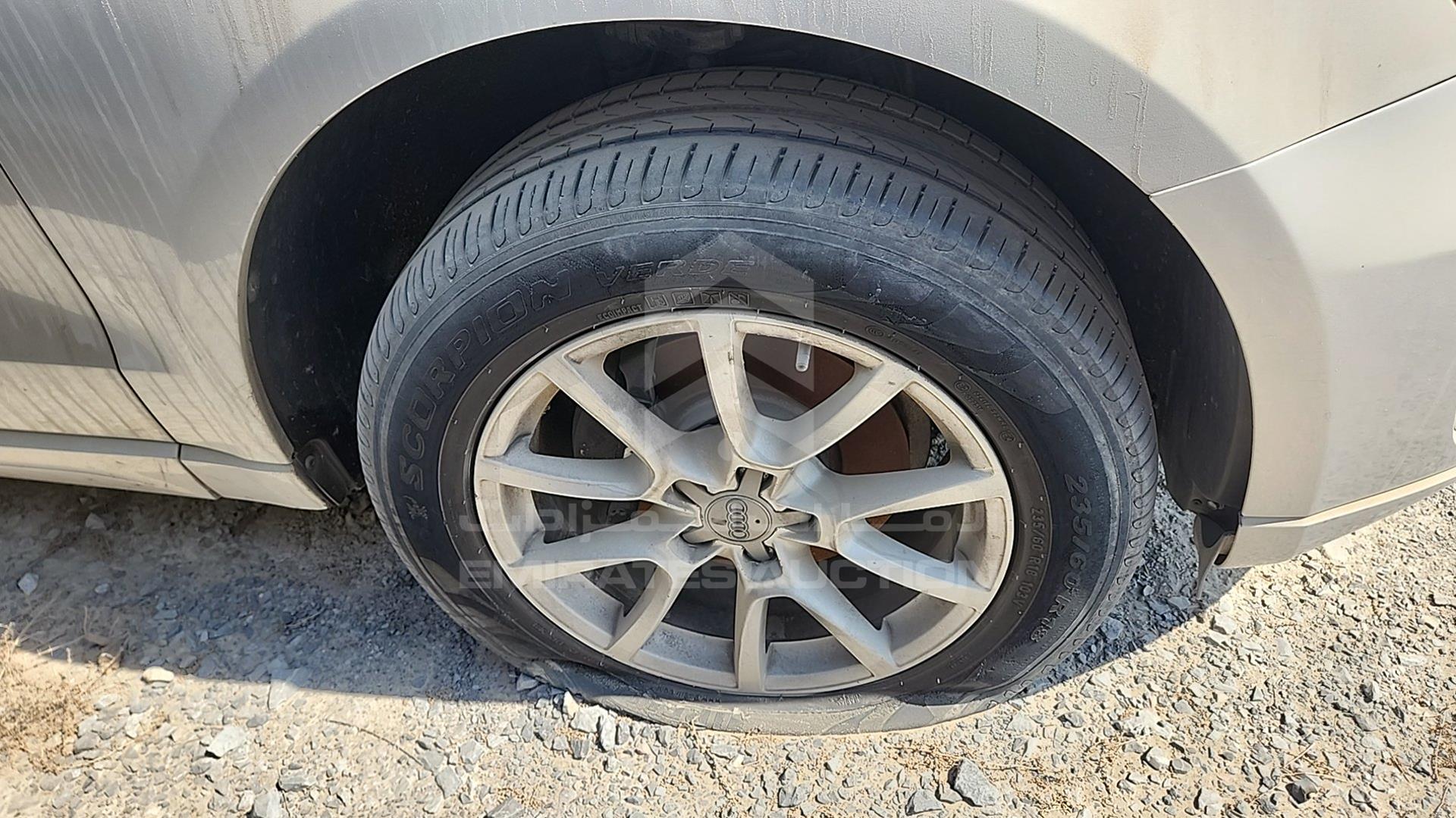 2013 AUDI Q5 VIN: WAUCFC8R8DA009607