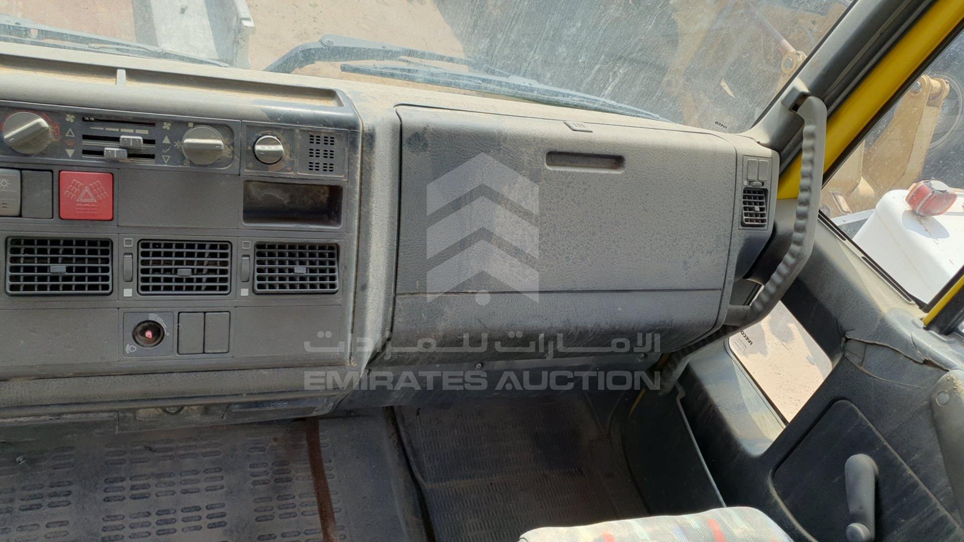 0 IVECO EUROCARGO VIN: ZCFB1HG8002338239