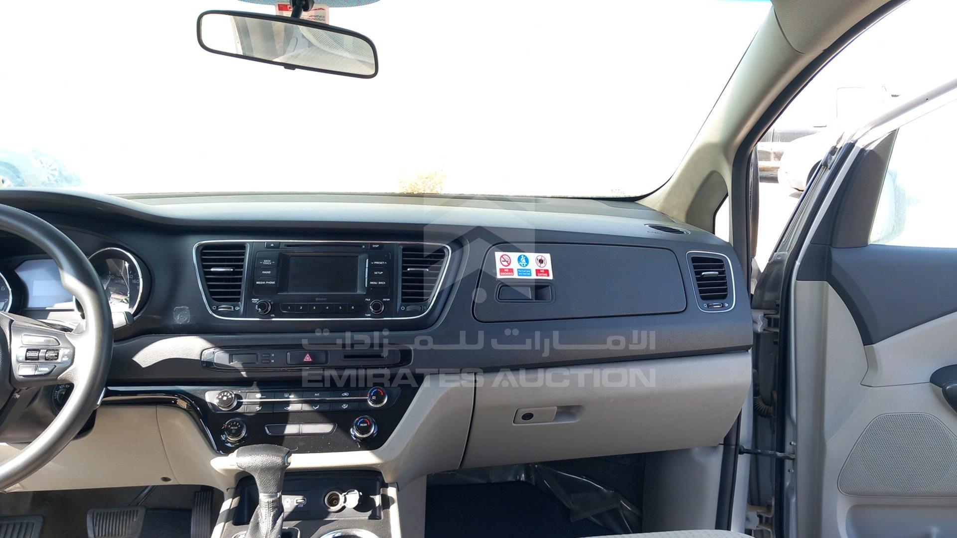 2019 KIA CARNIVAL VIN: KNAMB8124K6496508