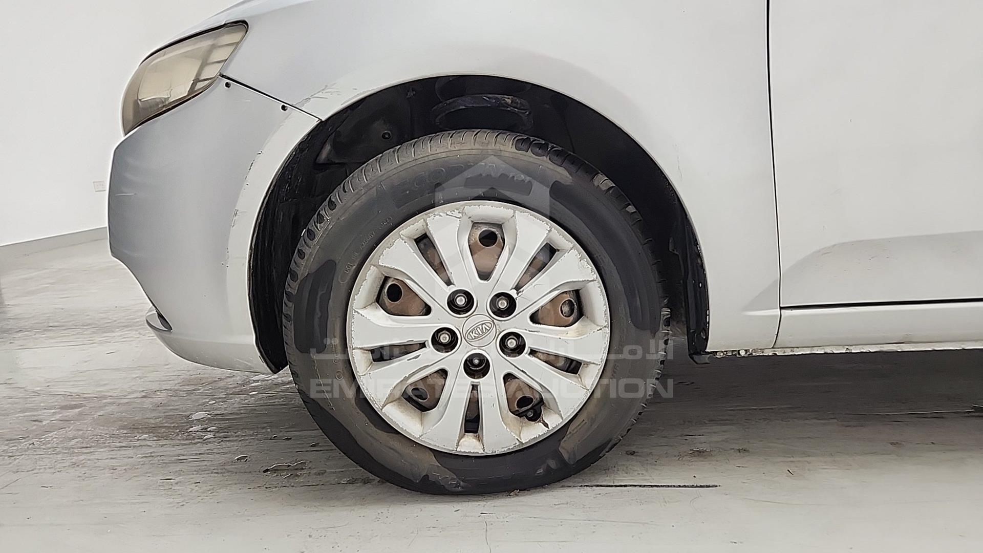 2012 KIA CERATO VIN: KNAFU411BC5962272