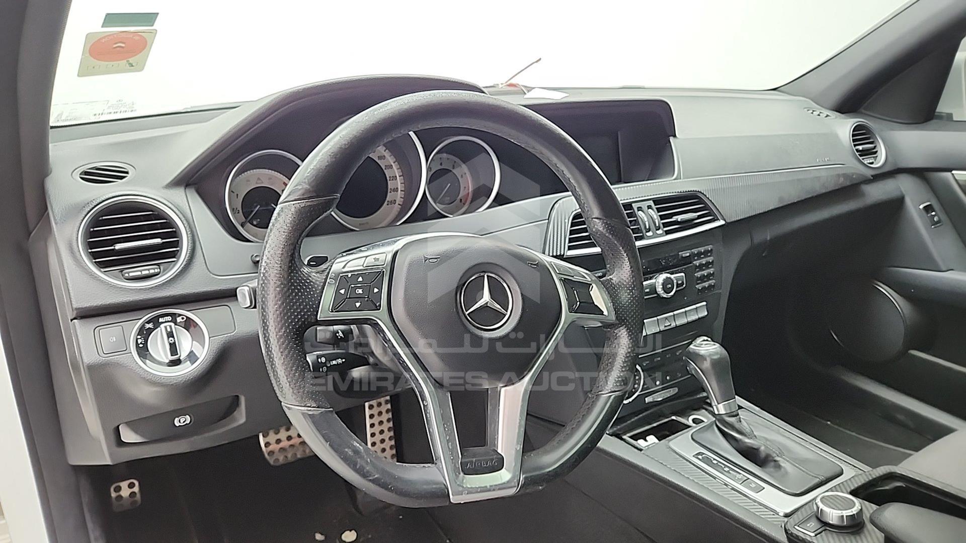 2013 MERCEDES C 200 VIN: WDDGF4JB8DA824113