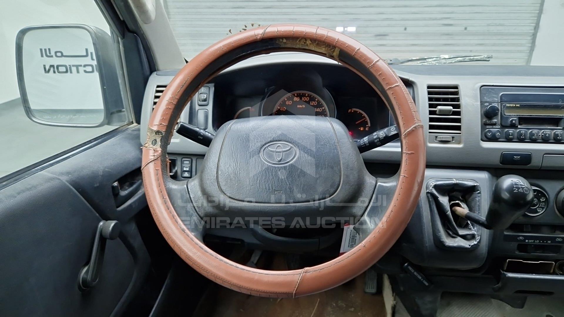 2010 TOYOTA HIACE VIN: JTGJX02P9A0030368